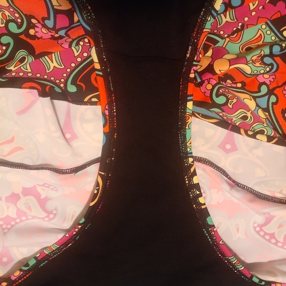 Women's Swim Systems Collection 2 Piece Bathing Suit. - Picture 14 of 16